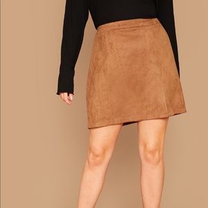 {NWOT} SHEIN Zipper Back Corduroy/Suede Skirt